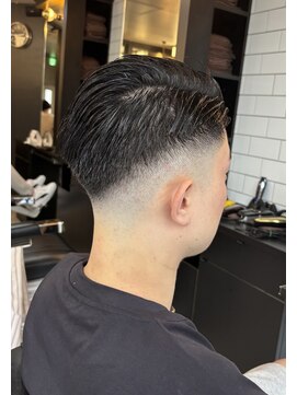 フランクスバーバーリザーブ 人形町店(FRANK’S BARBER RESERVE) 73フェードサイドパートH