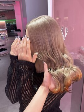 ダズリングディア(Dazzling Deer) ホワイトミルクティー/裾カラー/キツネカラー/夏