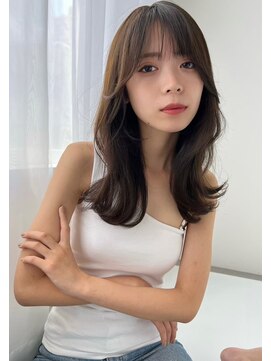 ソヨン 栄店(SOYON) 似合わせカット/ミディアムレイヤーカット/大人ガーリー/くせ毛