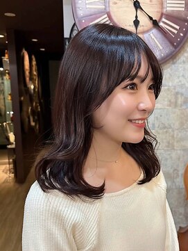 インデペンデンス(independence) 【四条烏丸】暗髪透明感×ミディアムレイヤー