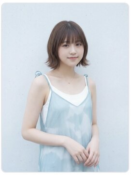 ブロッサム 東久留米店(Blossom) 透明感◎切りっぱなしボブ×ミルクティーベージュ