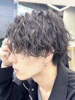 レタッチバイフィフス 大阪梅田(RETOUCH by fifth)&nbsp;梅田波巻きパーマツイストスパイラルパーマセンターパートゆるめ