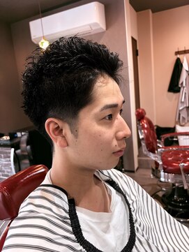 バク(BAKU) スパイキーショート