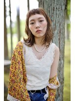 ファム(fam)&nbsp;ゆる巻きセミディ