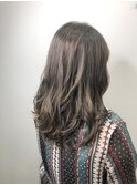 【GUEST　SNAP】ラベージュカラーが素敵なスイングボブ