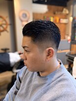 バーバー スタジオ ラフテル(Barber Studio RAFTEL)&nbsp;短すぎないオールバックフェード