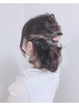 アナザヘアー なんば 高島屋前店(ANAZA hair) 【ANAZA hair/難波】インナーカラー&ハーフアップ着物にも合う♪