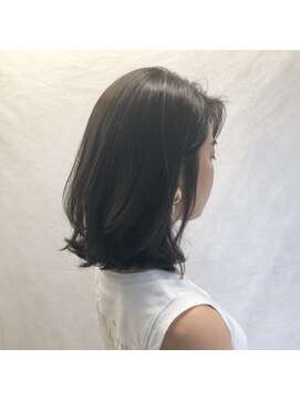 ジーナ 福岡千早(Zina) 【Zina千早】ボブレイヤー/鎖骨ミディアム/20代30代40代