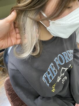 ガルボ ヘアー(garbo hair) #高知#おすすめ#ランキング #インナーカラー #ホワイトベージュ