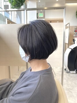 アドラーブル 長岡リバーサイド千秋店(adorable) 大人のツヤ髪☆ショートボブ☆30代40代50代