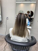 エミーバイモアムー(Emmie byMoremuu)&nbsp;バレイヤージュ