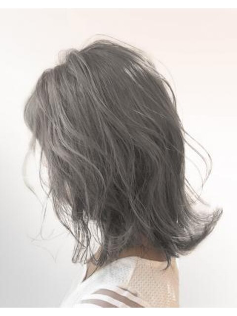 【AUBE HAIR】グレージュレイヤー_セミディ
