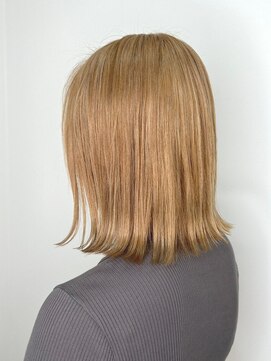 イーストハムアネーロ(EAST HAM anello) 艶髪◇外ハネボブ/ブロンド