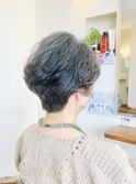 ショートボブ
