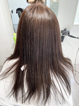 フク(FUKU) 【白髪染め卒業】明るい透明感のグレーカラー