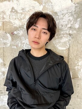 ノーム(norm) ナチュラルセンターパートカルマパーマ