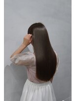 ネイヴィル 銀座(navile)&nbsp;りんご幹細胞トリートメントとオリーブベージュ