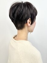 モリオ(morio)&nbsp;+大人ショート刈り上げくびれショート前下がりショート30代40代1