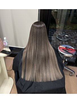 ヌエン 渋谷(NU/EN) 海外ヘア バレイヤージュ