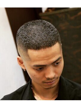 バーバースタイルズ 高松店 アイロンパーマ×クロップスタイル <理容室> <高松>