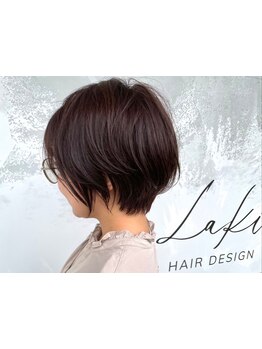 頭皮が敏感な方もご利用いただける天然成分のオーガニックカラー剤なので、嫌な臭いも無く、沁みにくい♪