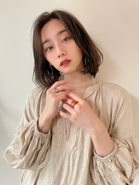 オムニス 表参道(Omnis) ハイレイヤー/ミディアム・ロング/20代/30代/顔周り・フェイス