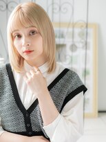 プリモカ 綾瀬(primoC)&nbsp;綾瀬/髪質改善/ホワイトブロンド×ミディアムレイヤーd