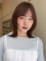 ラフ フロム ガーデン(Laf from GARDEN)&nbsp;ミディアム/レイヤーカット/顔周りカット/ベージュ/透明感カラー