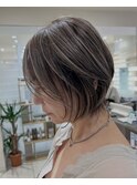 ショート細めハイライト/白髪ぼかし/ボブ