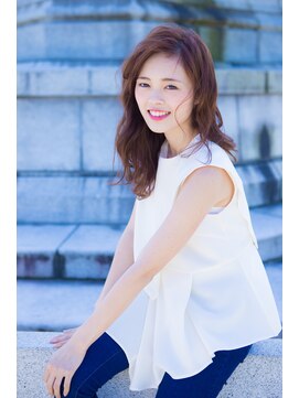 アルロン(Arllon) ゆるウェーブセミロング