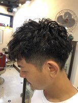 バーバー アカダマ&nbsp;セクシーにパーマ