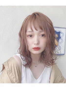 ブルーダー(Bruder) シルキーベージュ ハイトーン ロブ セミロング ミディアム