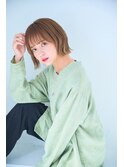 くびれ外はねボブ