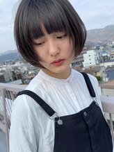 オフ(off) ボブに顔まわりレイヤー