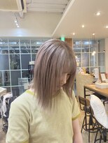 シード 成増 下赤塚店(ced.)&nbsp;ミルクティーカラー　ベージュ　外ハネボブ　ケアブリーチ