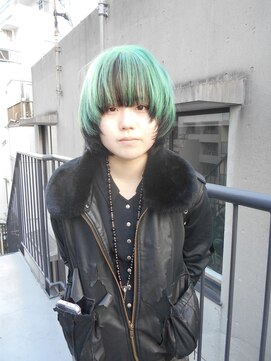 ジーナ(XENA) ネオングリーン×デザインカラー×渋谷