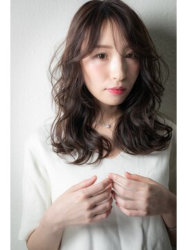 カバーヘア ブリス 戸田公園西口店(COVER HAIR bliss) グレージュアッシュ波巻きカールセミディw戸田公園20代30代40代