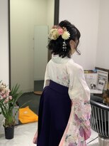 ビジョルノ つくばみどりの店(Begiorno)&nbsp;ゆるふわウェーブ♪10代20代成人式卒業式ハーフアップベージュ