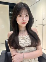 ニュアンスカラーグレーベージュレイヤーカットオリーブベージュ
