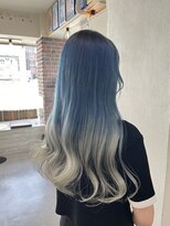 ヘアー アレス(hair ales)&nbsp;ブルーグラデーション デザインカラー　エフェクトブリーチ