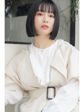 ホイ(HOI) ぱつっとストレートボブ