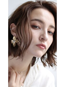 アトレ 南堀江店(attrait) 大人な質感パッっとボブ切りっぱ 堀江