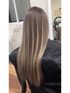 アーチフォーヘア 心斎橋店(a-rch for hair) プルエクステでハイライトスタイル
