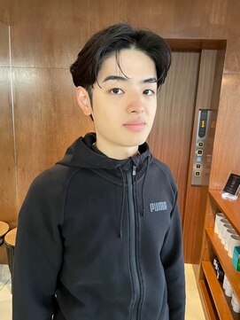 ヨロヘアー(YOLO hair) メンズセンターパート×アップバング 20代、30代