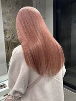 ソル ジングウマエ(SOL JINGUMAE)&nbsp;ハイトーンカラー顔周りレイヤーカットデザインカラーベージュ