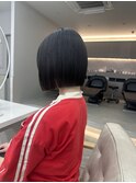 黒髪パツっとボブ