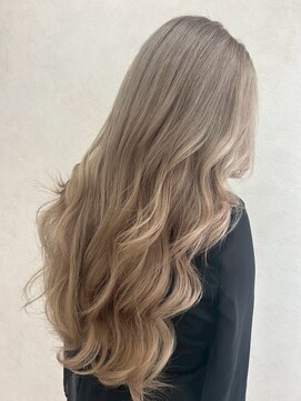 ミニョン(mignon) 韓国/ダブルカラー/ブリーチ/ピンク/学割U24/新越谷/南越谷/草加