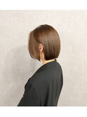 レイヤーボブ×オリーブベージュ