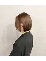 フランチェスカドットボブ(francesca.bob)&nbsp;レイヤーボブ×オリーブベージュ