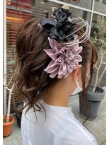 ビーワールド(B WORLD)&nbsp;流行りに乗らないモリモリギャル【藤枝/髪質改善】